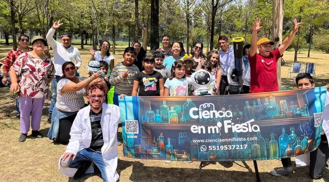 Un picnic urbano, medias lunas de luz y un eclipse